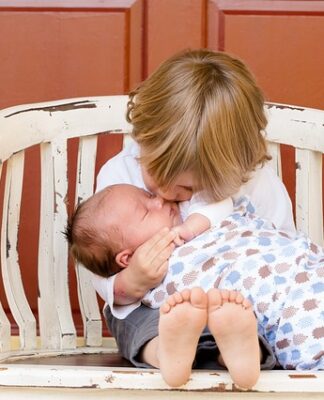 Czy opieka nad członkiem rodziny wlicza się do stażu pracy?