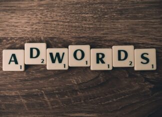 Jak umieścić słowa kluczowe na stronie?